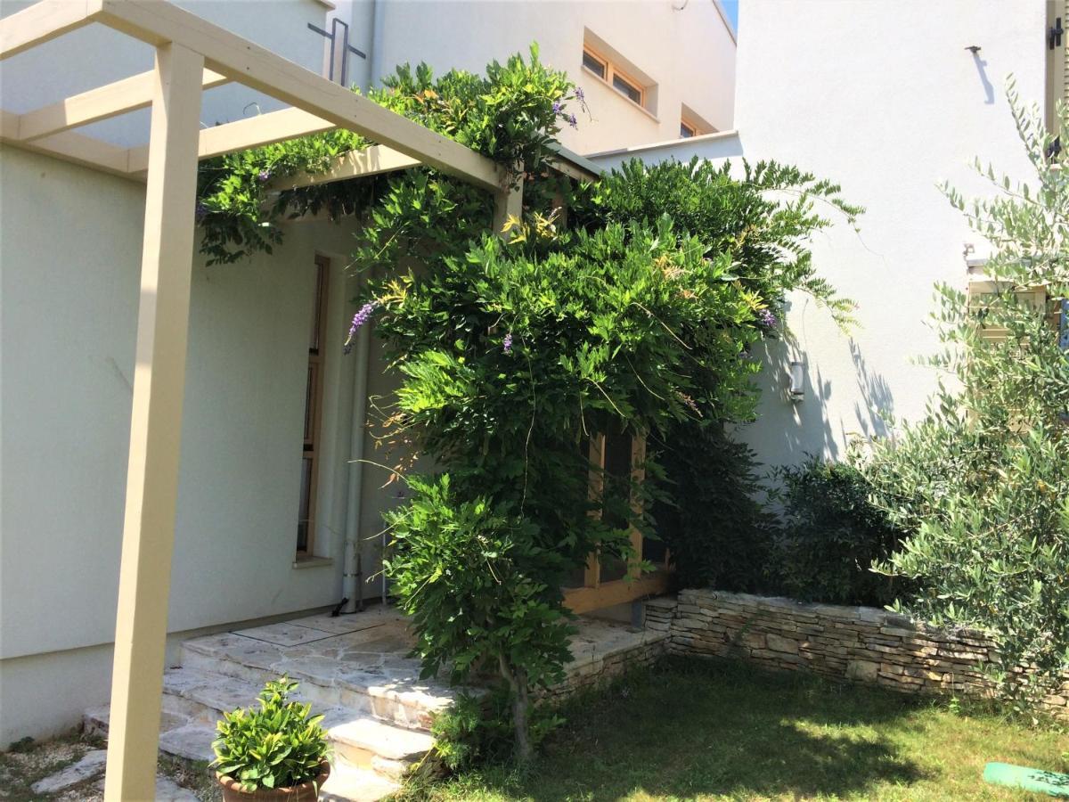 Casa Bamboo Appartement Banjole Buitenkant foto
